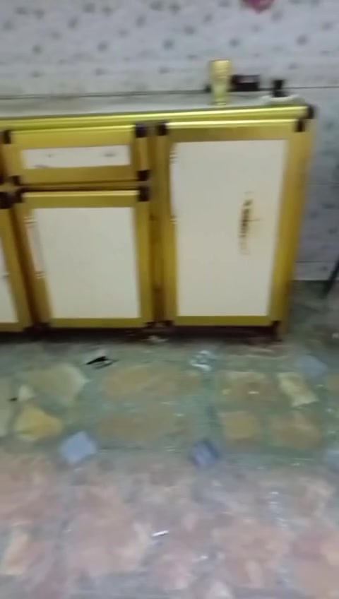 السلام عليكم ورحمه الله وبركاته عندي ذني الاغراض كلشي مابيهن عل فحص المكان الديوانية قضاء الشاميه حي العسكري الغربي لمو شاري لا يطب حسله خاص مفتوح


**إذا كنت صاحب هذا الإعلان وتريد حذفه لأي سبب، رجاءا أرسل رسالة إلى الدعم الفني**