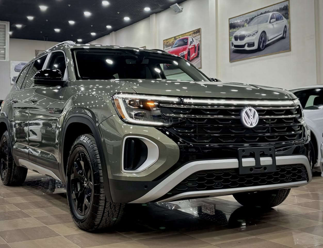 فولگس واگن  اطلس  Peak.EDITION فاملي 7  راكب موديل  2024
ماشي  5000 mi 
سياره  بدون  صبغ   فول  موصفات  جديد 
عنوان  اربيل  
سعر  $34000
***********
