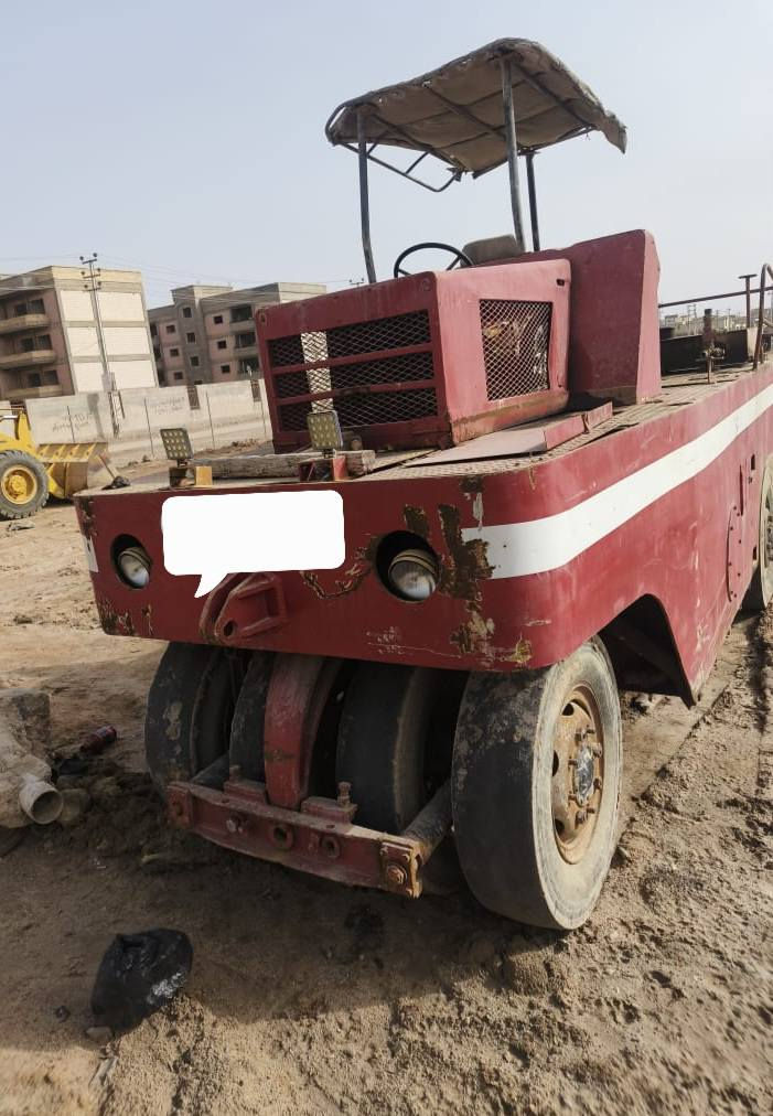 للبيع حادله مطاطيه ساكاي مديل 91 بدون ادوات حادله شغاله وجاهزه مكينه وكير جدد السعر 35 ورقه وبيه مجال مكانه البصره الشراي يتصل ***********.
