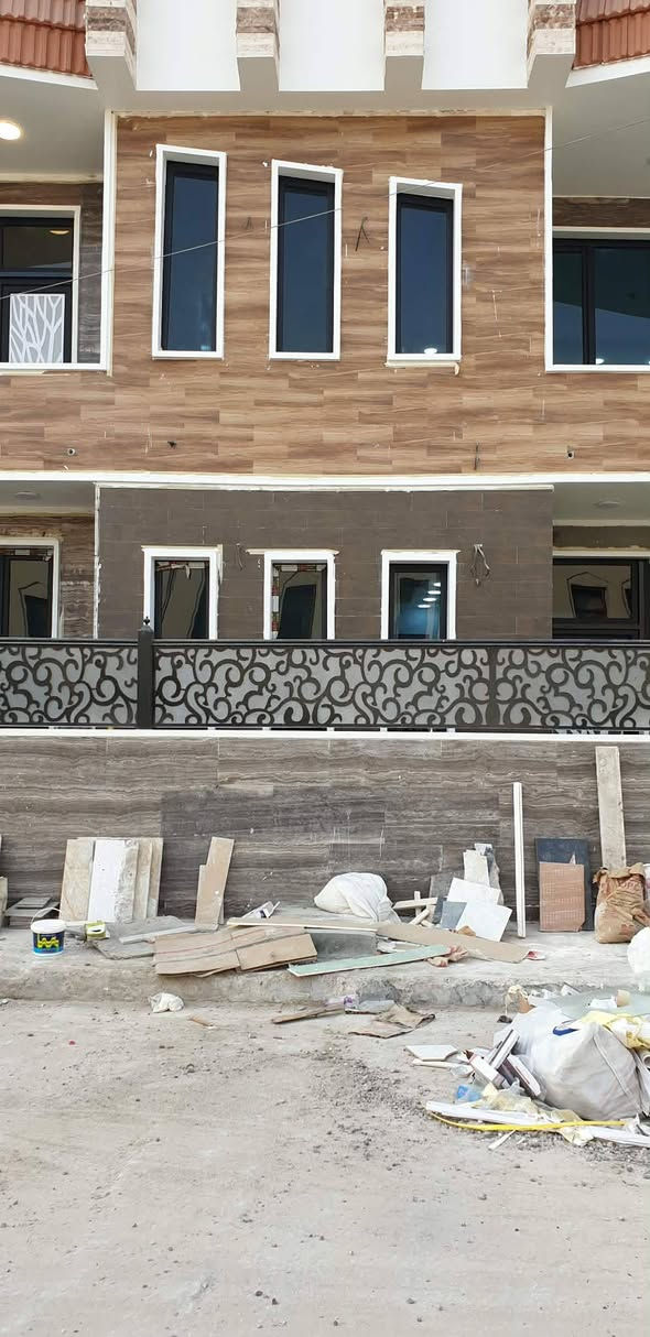 السلام عليكم خلفة سيراميك مرمر بورسلين اشتغل واجهات وارضيات وحمامات وتصميم مغاسل حسب الطلب
الرقم بيه واتس 
***********
السلام عليكم خلفة سيراميك مرمر بورسلين اشتغل واجهات وارضيات وحمامات وتصميم مغاسل حسب الطلب
