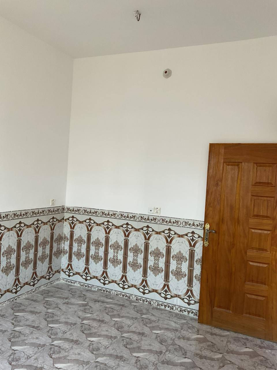 دار للبيع  بابو شمع بداية اول شارعين قرب مولد ابو سعد او اسواق فيصل
طابو زراعي سند ٢٥ وبي قصاصه تطويب المنطقة بيها مجاري وكهرباء ومي اسأله الأساس رفت بناء ٢٠٢٤

مساحة الدار 110

سعر الدار 40 

بي غرفتين وصاله ومطبخ وصحيات ٢

 وستقبال ومنورين

للإستفسار الاتصال *********** متوفر واتساب
