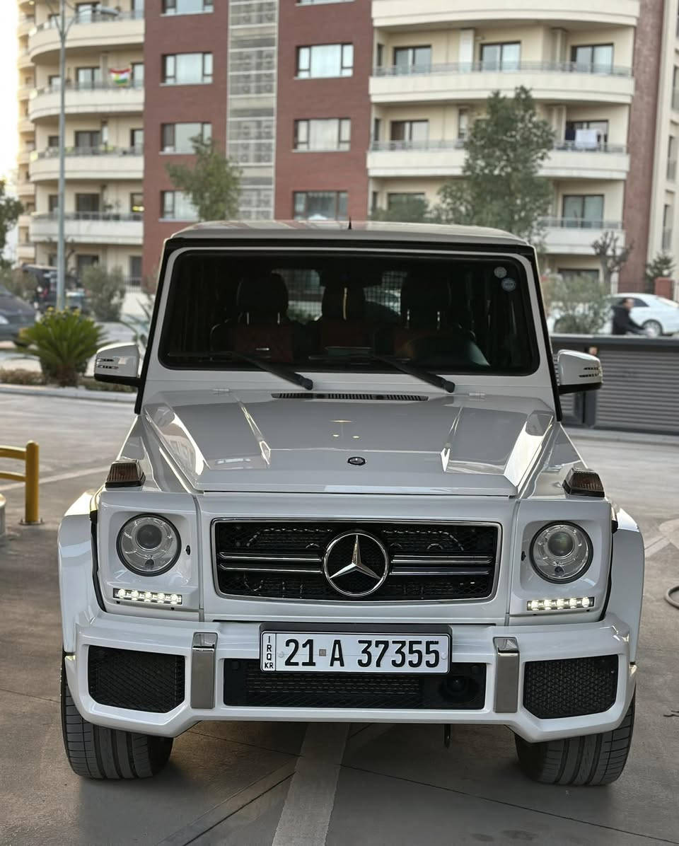 سلام عليكم G clas 2015 ايدشن وان داخل احمر يعني فول مواصفات خليجي اعلى فئه ضمان دولي سياره باقيه عل وضع الوكاله جديده جدا مكفوله كفاله عامه من صبغ وكير محرك ارقام سنويه جديده راسن احولك مكان السياره السليمانيه ميحتاج اكتب مواصفات لان فول السعر 465 وبي مجال ***********
