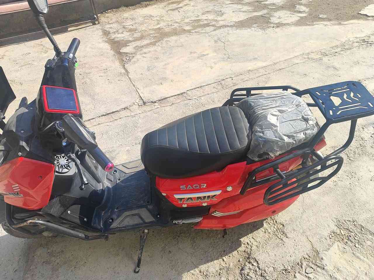 دراجة شحن اباتشي 8 بطاريات بشهر 10 ماخذة كلش نظيفة للبيع سعره مليون وبيه مجال مكانه بغداد ***********
