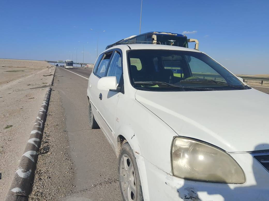 كارنز للبيع م.٢٠٠٦ سبعه راكب وباسمي مشروع وطني سعره ٧٠ وبيه مجال..***********
