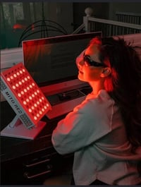 Sunity • لوحة ضوء أحمر • ٦٠ مصباح LED