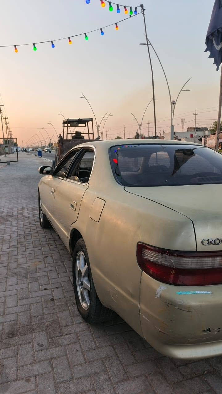 سياره شيزر مكفوله كص ونقل وعيب شرعي رقم جديد سنويه بسمي لل29تنتهي
***********
