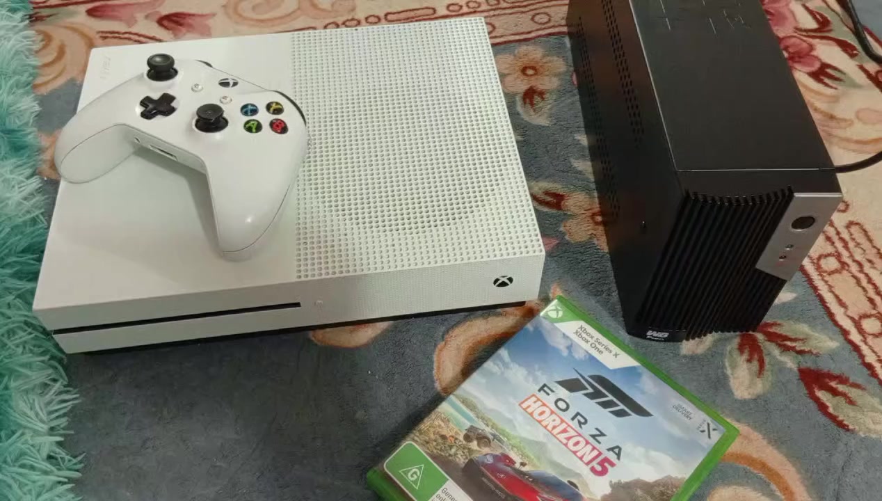 يو بي اس ماخذه ب 75,000 من عدا فلوس التوصيل قرص ماخذه ب 55,000 من عدا فلوس التوصيلا بلاي اكس بوكس 1 اس احسبه ب 150,000 اللي ياخذهن مجموعه كامله كلهن احسب الف 270,000 مكاني بغداد الكاظميه ما عندي توصيل الاستلام من داخل البيت اللي مو شرايله لا يعلق رجاء وتحياتي للجميع


**إذا كنت صاحب هذا الإعلان وتريد حذفه لأي سبب، رجاءا أرسل رسالة إلى الدعم الفني**