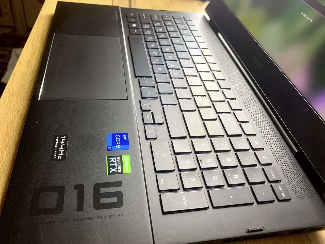 مرحبا شباب
لاب الكيمنك الاحترافي من الشركه العملاقه HP باعلى فئه Omen 
لابتوب نضافه جدا عاليه بدون خل او ملاحضه مضمون بالكامل 
ياتي بعتاد داخلي ممتاز 
شاشه كبيره 16 انش بمعدل تحديث 144 فريم نوع LED الوان نقيه 
معالج من انتل
Core i7-11800H 20Cpu 5.1GHZ BOOSTES 
الجيل الاحد عشر فئه H الثقيله
كرت الشاشه المنفصل تحفه من
RTX 3060-6GB 140w DLSS + rey tracing 
نسخه 140w واط داينمك بوست اداء كامل 
رامات 16GB قابل للتطوير
هارد 512GB M.2 قابل للتطوير و الاضافه 
صوت ستيريو محيطي وبطاريه تستمر ساعتان عمل
لابتوب شرق اوسط عربي اصلي وكاله
اكيد اللاب فول احترافي بكافه الكيمنك و الامور الكرافيكيه الثقيله 
السعر ٩٤٠ الف فقط
بغداد قرب البياع ويوجد 🚚 
تواصل***********
