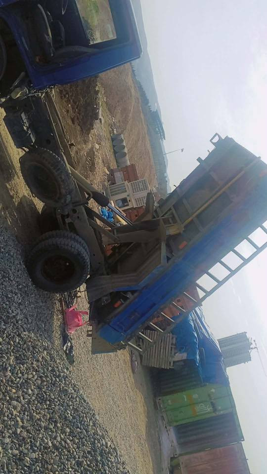 وو تەنی بۆفرۆشتن    
 14بییه

ی   مۆدیل  94  ورقە  لەسەرە    شەنسی  پرە    بۆیاخی  نیە     گێر و مەکین و پەماپو   ئەکسل  تایە  و پاش و بێشی    تازەیە   هه موو گیانی بە شەرتە   سەیارەکە جایزە     مالی ئیش و کەسابت و  ئیش کردن بێ کێشەیە  بە بەشرت   جام کارەبای     و ئەبو کلاجە    
ئارمی  بلاسیک  سلیمانی  

    
سعری   130ورقە  معمل   

لە سلیمانی  ***********
