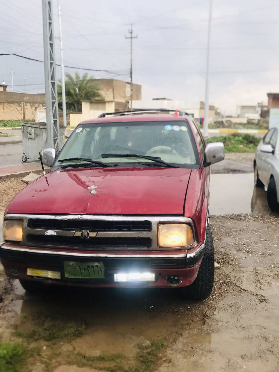 شوفر ليت بلايزر🎁
#شوفرليت
                   👍🏻BLRZER

موديل 1995  
گير ومحرك ملكه ڤيڤيتي نشاط فول 🚀
كهربائيات كلها شغاله 
السيارة حيل نضيفه
مسجل شاشه سماعات جدد🔊
تواير جدد🛞
لايت عالي ناصي شغالات 
قرفه نضيفه
رقم نينوى فحص 
السعر 45 وبيها مجال شي قليل
او مراوس بي ام 525 كبس أوتوماتيك
حسب الاقتناع❤️
مكان السيارة 
صلاح الدين الشرگاط الخصم 
الخاص مفتوح


**إذا كنت صاحب هذا الإعلان وتريد حذفه لأي سبب، رجاءا أرسل رسالة إلى الدعم الفني**