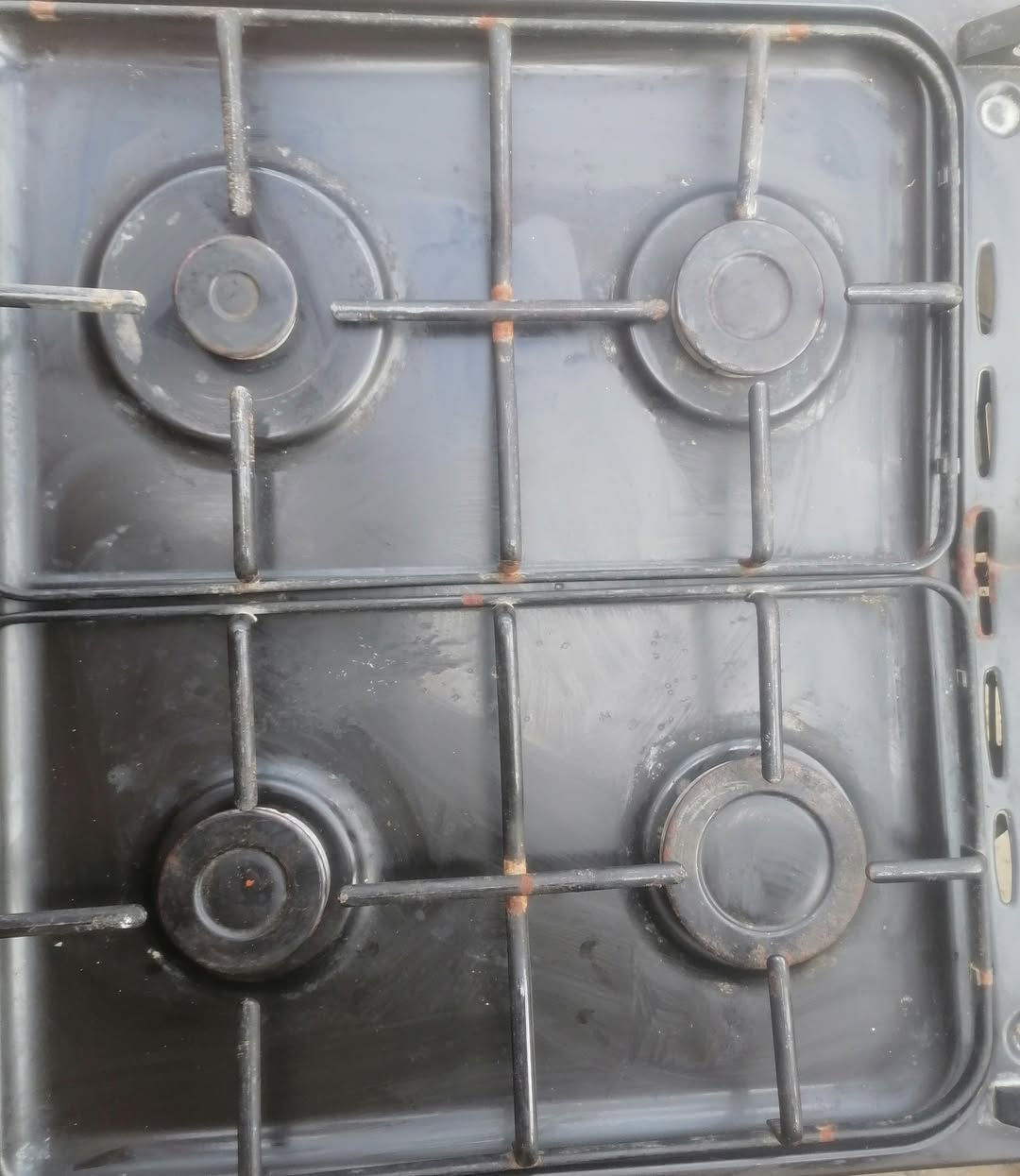 للبيع طباخ 4 عيون
كل العيون شغالات ونارتهن قوية.
الفرن السفلي يشتغل، والفرن العلوي ما يشتغل.
الطباخ نظيف.

السعر: 60 ألف دينار.


**إذا كنت صاحب هذا الإعلان وتريد حذفه لأي سبب، رجاءا أرسل رسالة إلى الدعم الفني**