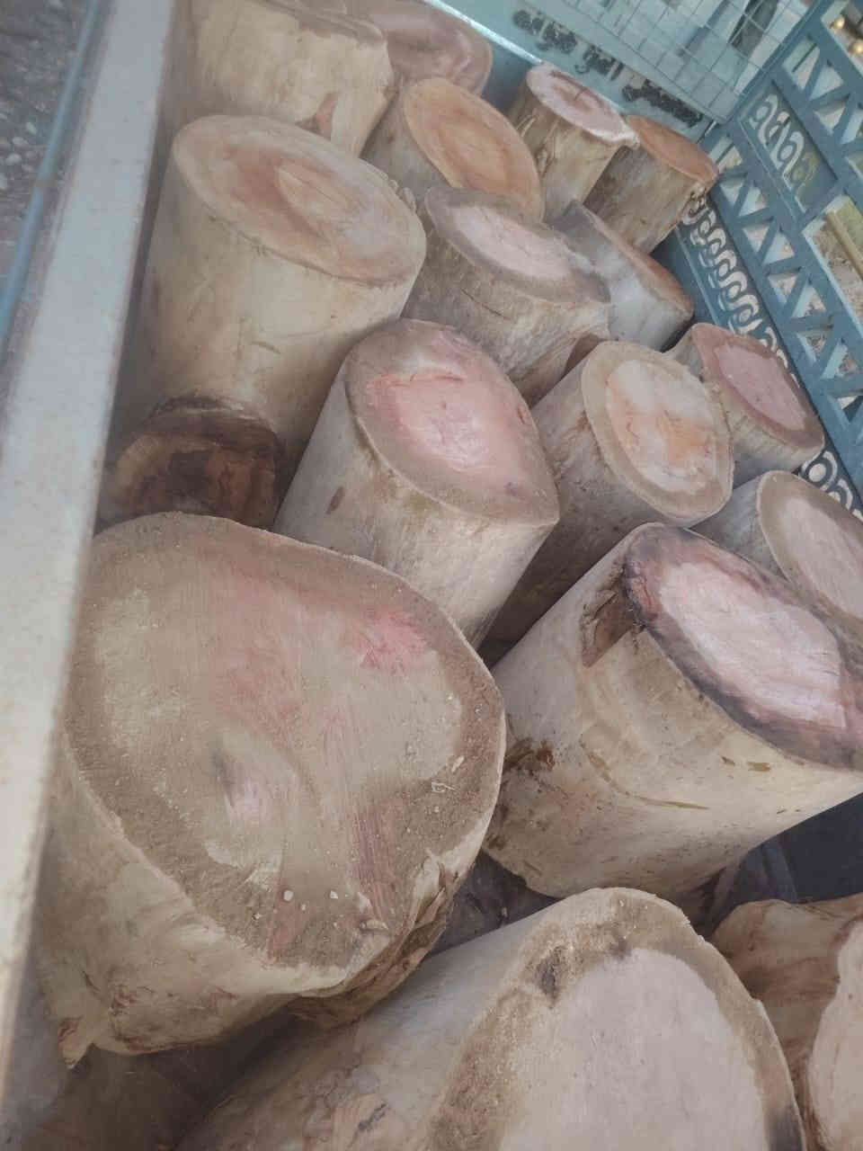 سلام عليكم يوجد مدكات مال جاونات للبيع سعر خاص او الاتصار على رقم ***********
