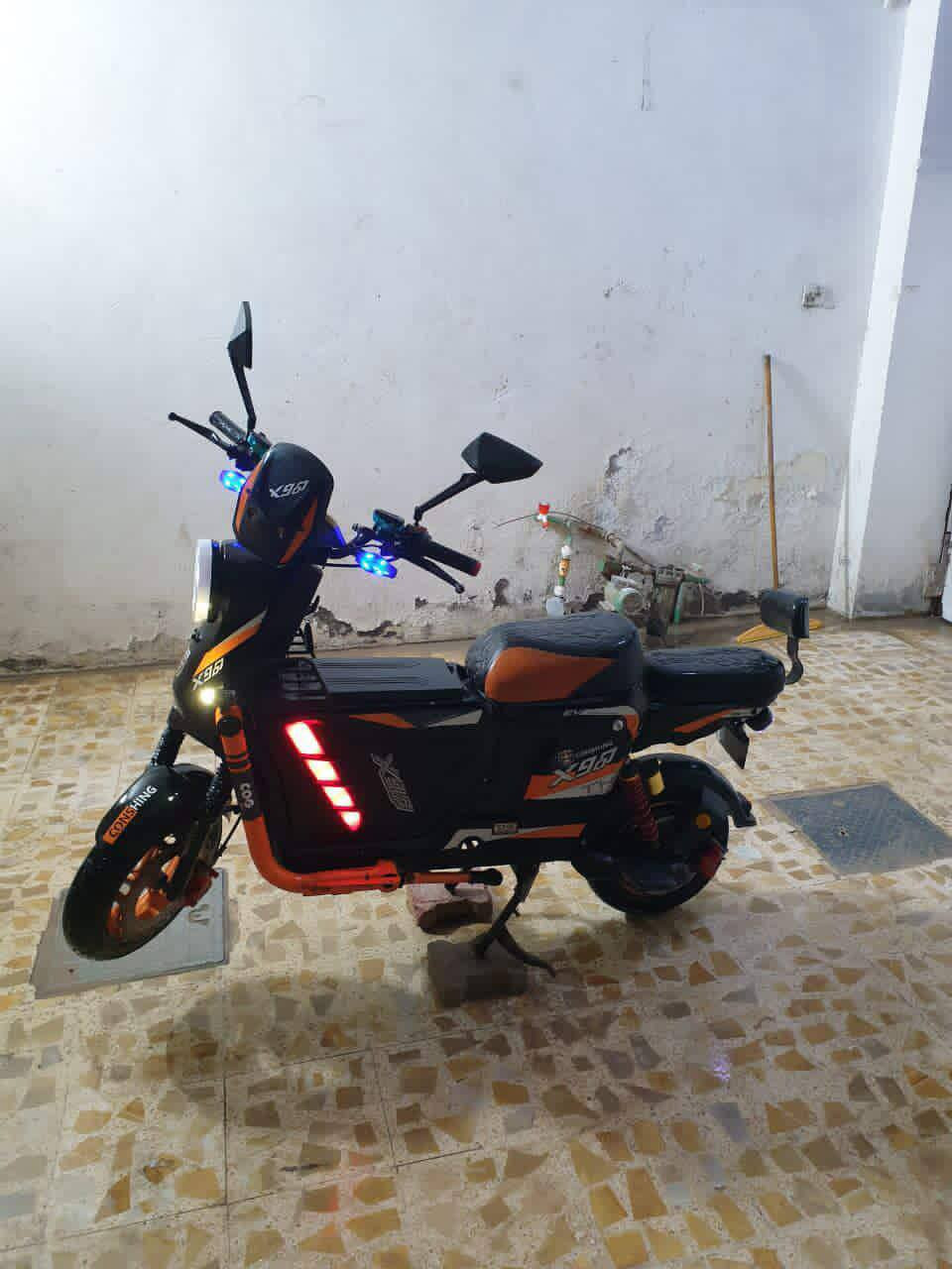 دراجة شحن إكس تسع ميه
للبيع موديل 2026 نظيفة ما مستخدمة بس أسبوعين 
والله لأن محتاج أريد ابيعها وله ما ابيعها  فايدتني 
سعرها 650 وبيها مجال  المكان البصرة الموفقية 
الرقم 

***********
