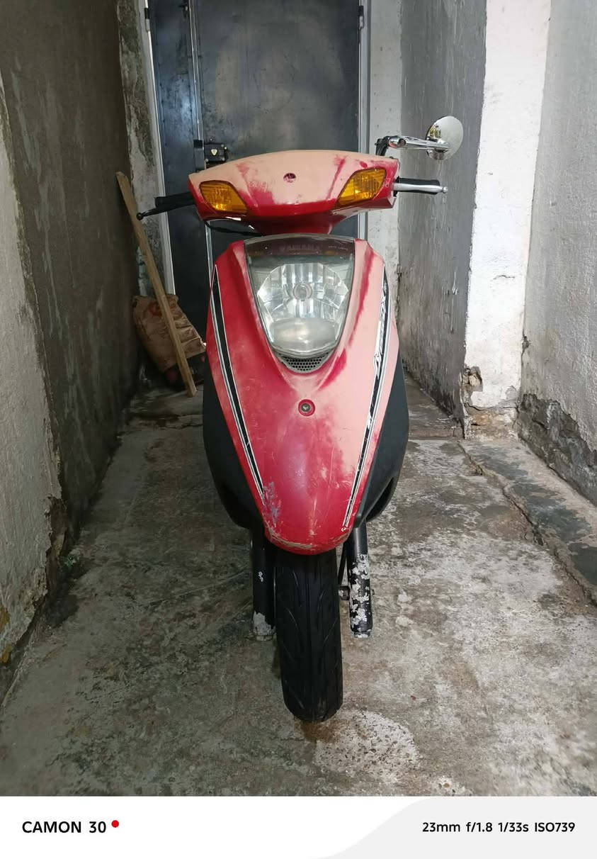 السلام عليكم دراجة بريز مال رمبه  توه طالعه من الرمبه   صالره شهر وكله ختم واحد السعر ٧٧٥ وبيه  مجال بسيط   *********** خاص ماجاوب اتصل على الرقم
