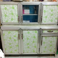 كاونتر المنيوم • ثلاث أبواب • أرضي وملحق