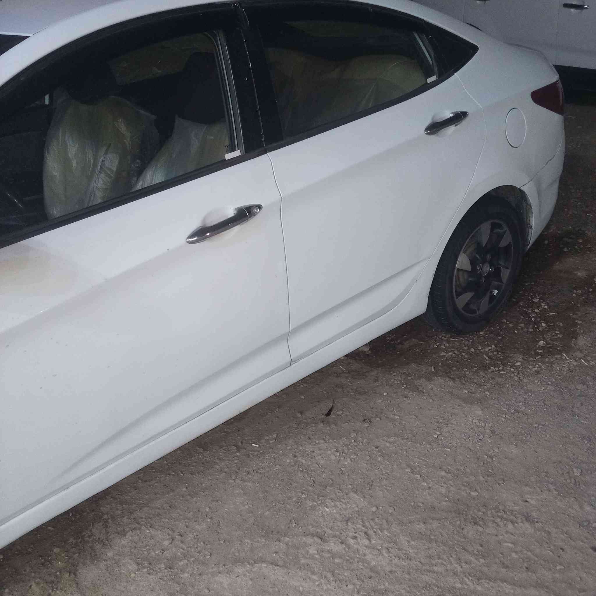 اكسنت خليجي موديل 12 تفاصيل الاتصال على الرقم الموجود *********** Singapore
