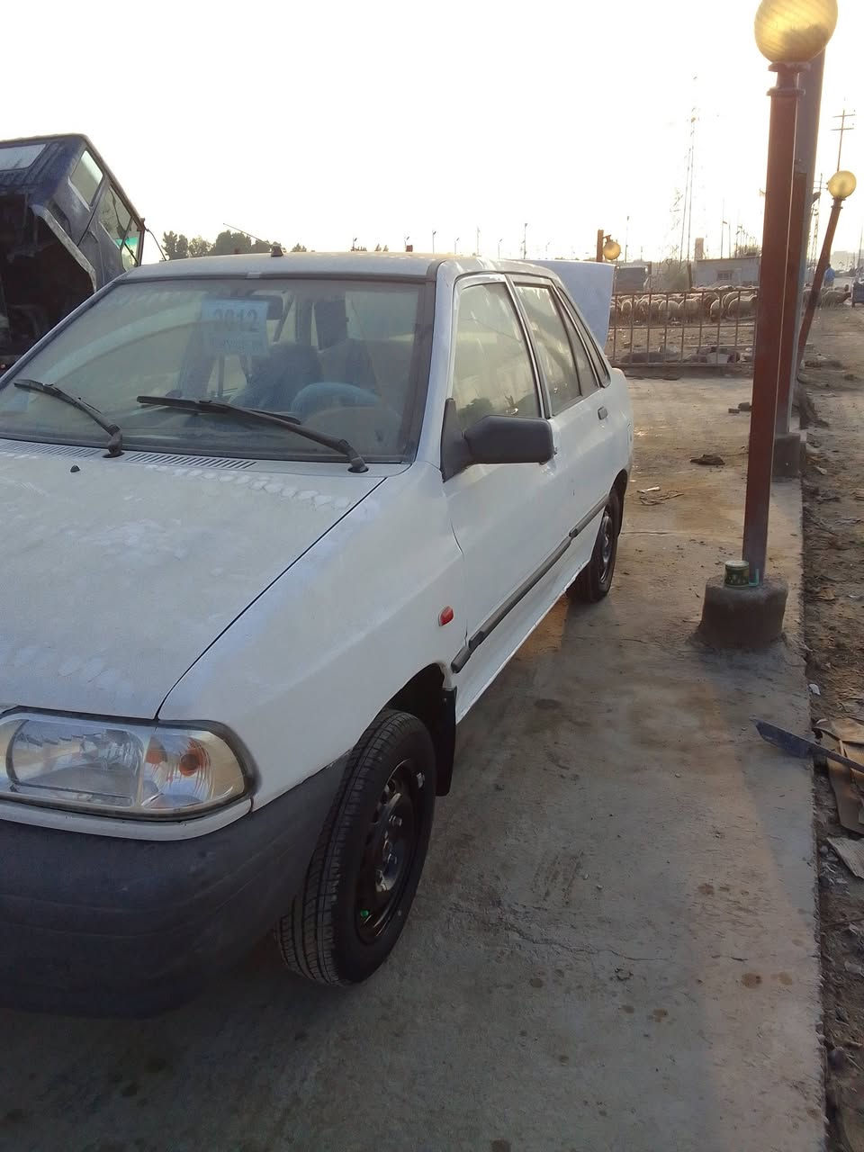 سلام عليكم سايبا موديل ١٢سياره جاهزه من كلشي نضافه ماشاء الله مكفوله  بيها شويه بارد قبق البانزين كشر كير مكينه حدايه جديده تخم تاير ستوه مشدود رقم مميز قادسيه لاتنقيص لاتبخير جاهزه من كلشي لاخياس ولا شواصي ولا كلشي سياره مال جناي أحله من الصور  رقم قادسيه موجوده بالديوانيه بالجلبيه السعر ٣٨رقم موبايل ***********
