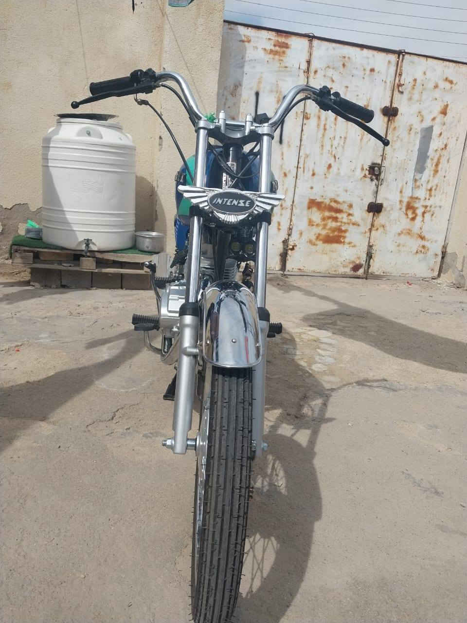 سلام عليكم دراجة نامة شلامجة وراق سكنر مكفولة كفالة عامة صالة شهر من معمرهة مكانة ميسان شراي يخابرني عرقم وبخدمتة ***********
