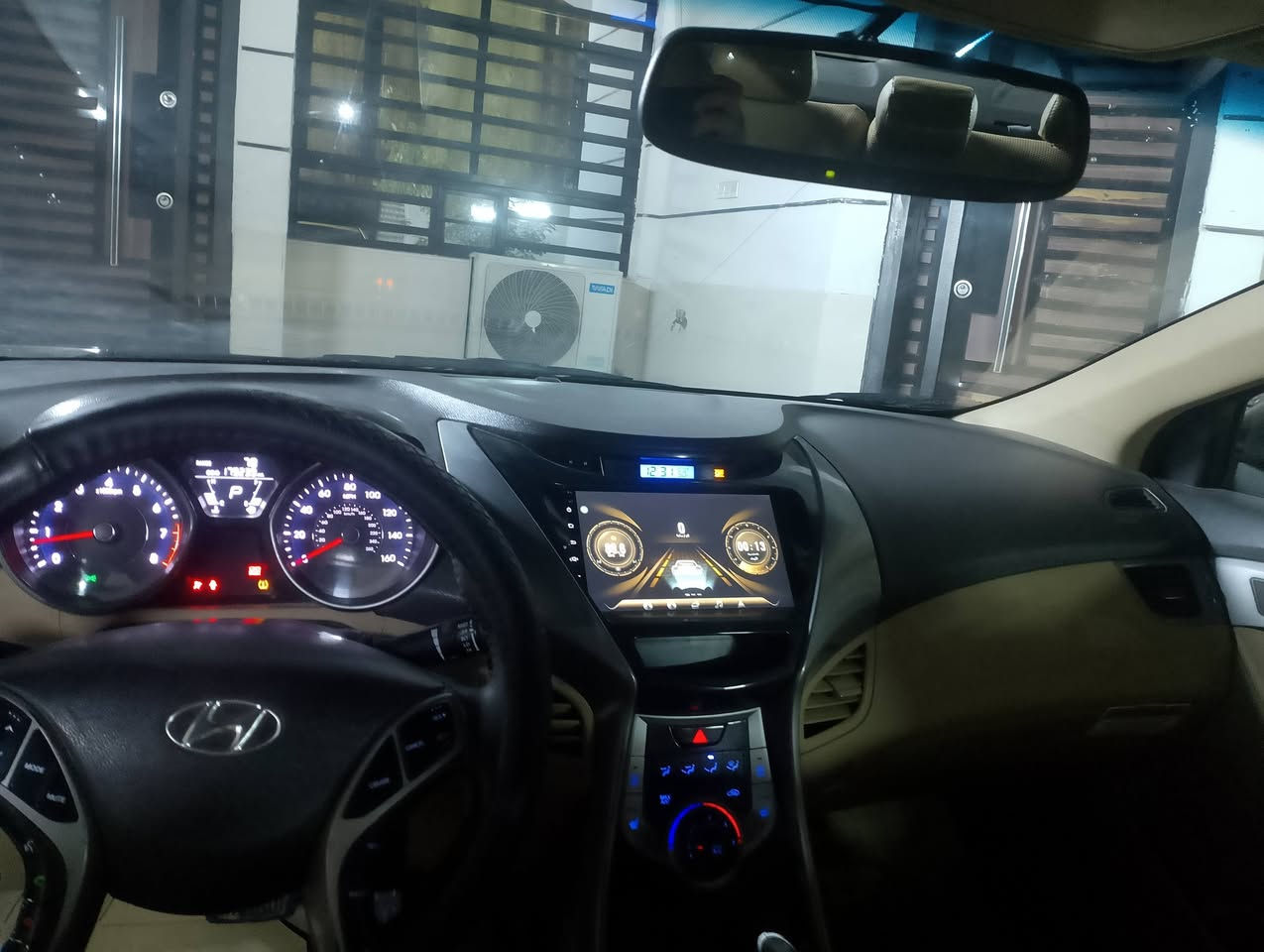 النتر موديل2013 سياره بلاديه حجر بيئه بدون يرباك 1800 بدون صرف ولا تبخير مصفره هيه غرامات سنويه الى28 فول مواصفات ماعده بصمه سعر 113 سونار بيهه رقم ***********  عنوان بغداد العبيدي
