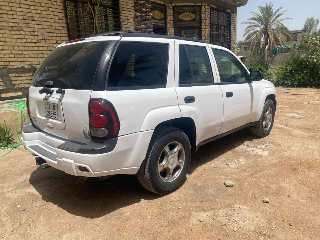 السلام عليكم سيارة بلايزر موديل 2008 السيارة ابلادية بدون تبديل ولا صبغ رقم بابل بأسمي كير ومكينة مكفولات حدادية جديدة تخم تاير نظيفة تبريد ثلج دواخلها جديدة مكينة ٦ سلندر قبق ابيض المرغوب مكان السيارة بابل المسيب السعر 80 ورقة وبيها مجال للإستفسار ***********
