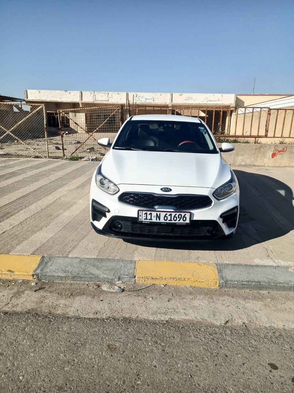 السلام عليكم كيا 3 خليجي موديل 2019 للبيع ويرهم مراوس فول مواصفات ما عده الفتحه 
محرك 1600 مكفول ماشيه 100حقيقي مكان سياره بيجي 
السعر 138 رقم بغداد جديد ***********
