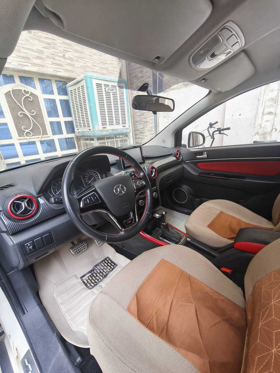 سلام عليكم
بايك x25 موديل 2020 
بغداد حره 
نضيفه جداً 
ماشيه 8500 كيلو متر 
على وضع الشركه حتى الايطارات
سعر 95 وبيه مجال للطيبين 
لالستفسار واتساب 
رقم ***********
