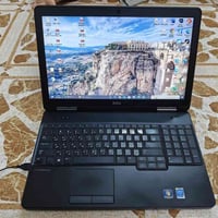 #لابتوب_للبيع  بطارية جديدة اكثر من ساعتين شاحنة جديدة 65 واط  ماوس جد...