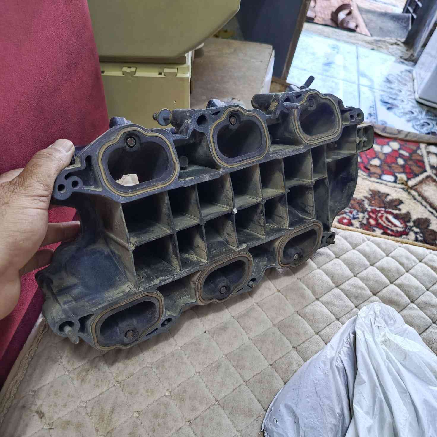 سلام عليكم عندي غراض جارجر ١٤ قيم وخذ مال كصه العنوان ميسان هاذ ***********
