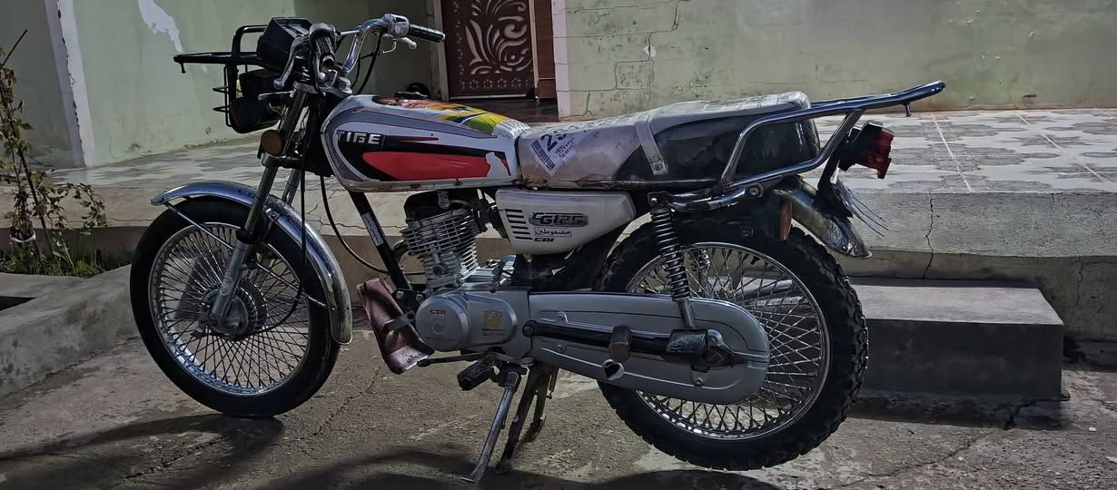 للبيع تايگر زون ثقيل2019
شرط كلشي شغال 
نظافه100% شلعه فول 
محرك طيارة لاصرف ولانفخ
مكاني _ناحية گيارة

0771102918


**إذا كنت صاحب هذا الإعلان وتريد حذفه لأي سبب، رجاءا أرسل رسالة إلى الدعم الفني**