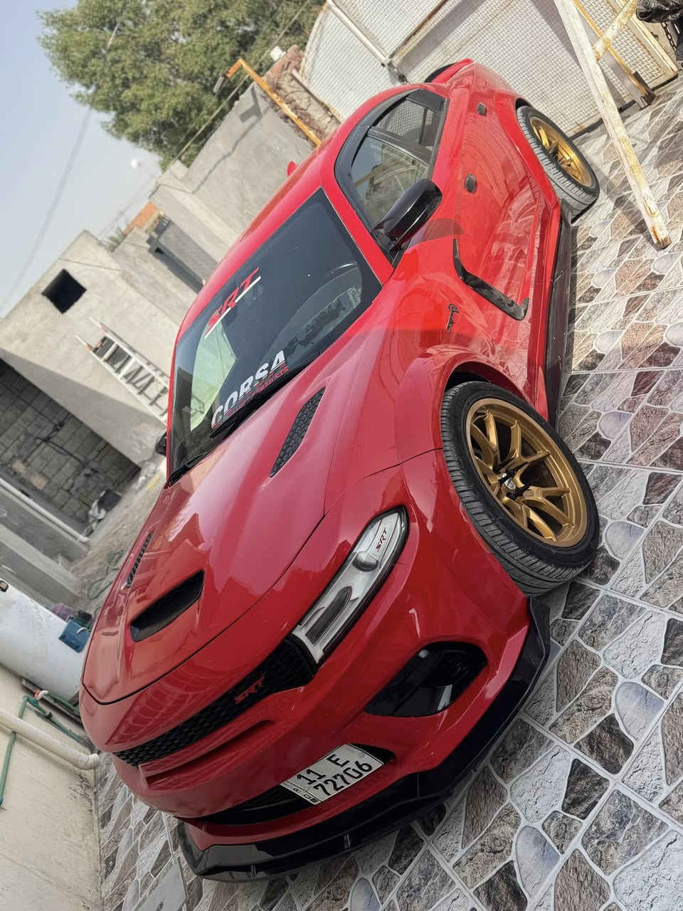 صلو على محمد وال محمد 
جارجر موديل 2021ارتي سوبر تراك باك معروفه مواصفاتها 
مكينه 5700 مكفوله كير اكسل مكفول السياره بيها ويل اصلي مال srt اصل تايرات ٣١٥ تحديث وايد بدي لدات متغير السياره مصروف عليها هوايه ومتعوب عليها السياره بيها ٥ قطع ابيع حزام حادثها طخطخات السياره شواصيها بدون اي تصليح الغد الايمن مابي شي بس الغد الايسر مقدمه بيها تعديل بدون لحيم وهسوالف بس تعديل موجوده صور الحادث بلمنشور السياره
رقم بغداد باسمي سنويه وهزه جديده مكاني ديالى بعقوبه
رقمي *********** السعر ١٧٥ شباب بدون كسران ماتعجبك 
جوه رجلك السياره للبيع او المراوس السياره
