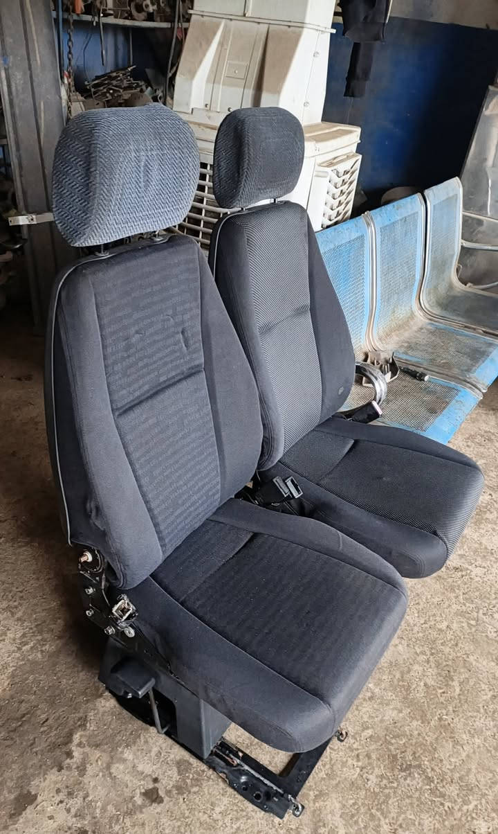 السلام عليكم كشنات بومه للبيع
مامتواجد عل فيس فقط اتصال ***********
