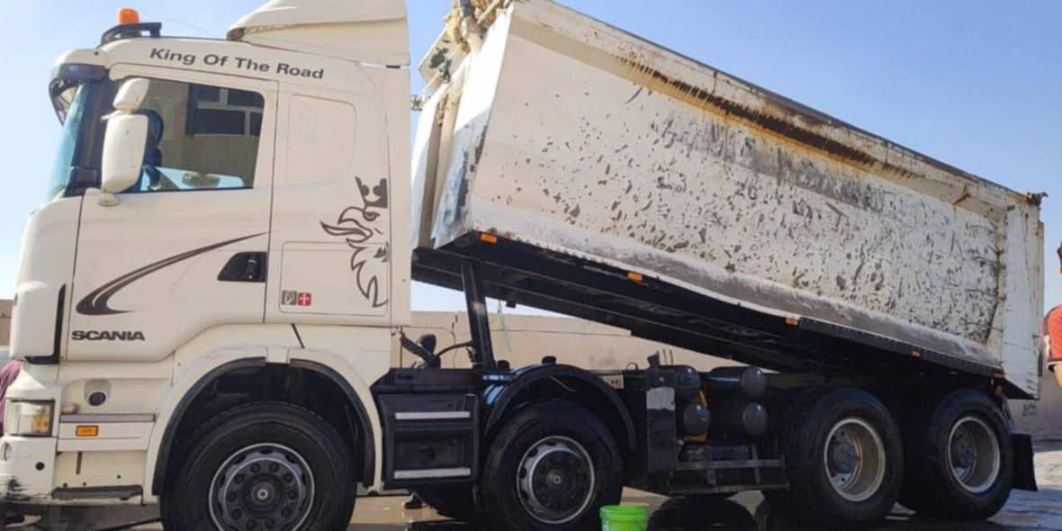 للبيع موديل 2011 مكينه 440 رقم انگليزي مكفوله جاهزه للعمل مكان السياره الناصريه الفهود اي استفسار
***********
***********
