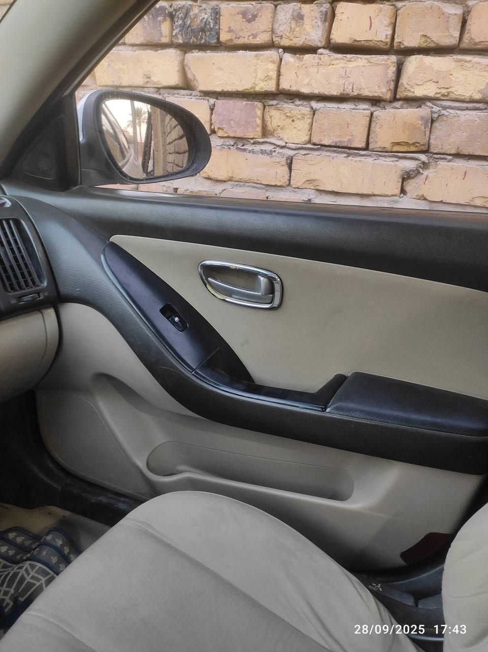 السلام عليكم النترا افانتي موديل 2009 فول مواصفات للاخير محرك 1600 دكشن عالي كير محرك حلوات مواصفات اربعة دسك اشاير بالمري بلوتوث تدفئه مقاعد حاكيه بلاديه حساس خلفي فول تحكم ستيرن بيها رشات صبغ حوالي تربع خمس قطع ابيع حزام للاستفسار الاتصال على *********** السعر 89 وبيها مجال مكاني النجف الاشرف
