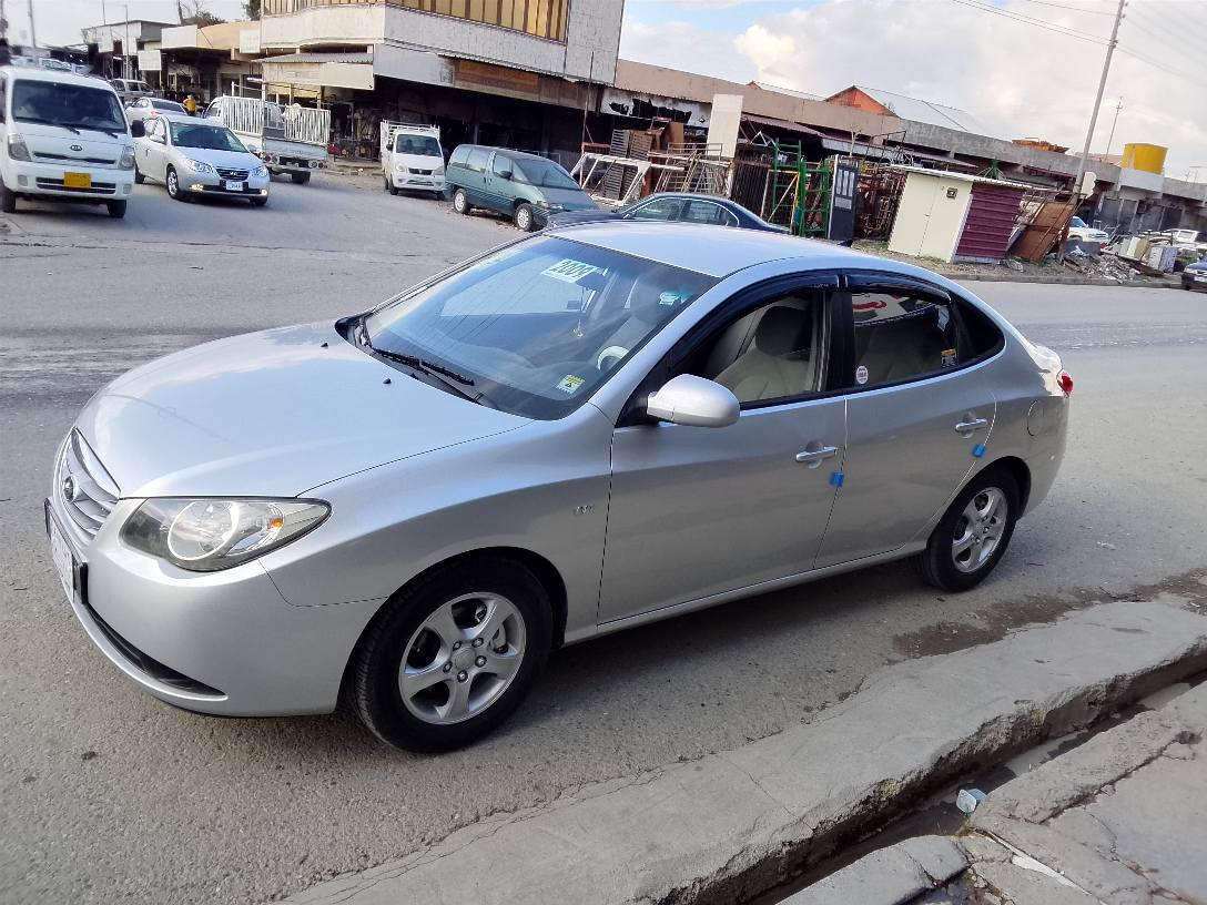 للبيع افانتي موديل 2009 ادوات دبي 
سيارا جديد امكينا 16 سعر 55 ورقه 
عنوان زاخو تلفون *********** واتساب زاخو, دهوك
