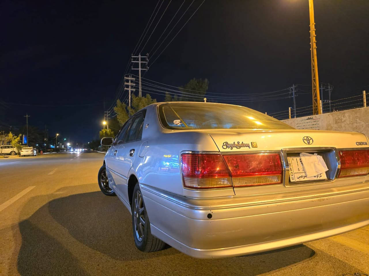 السلام عليكم ورحمة الله بدون 
مراوس فقط بيع السعر48
ملكه لون سلفر كرستال أصل 4 دكم فول ستيرن كهرباء دبل شاشه تعملعدى الفتحه سياره جديده كارتووون حدايه جديد قبل اسبوع شديته تحويرت نجف جوه دشبول امارات السياره ترايك 180س وين متريد اطلع تخم تاير جديد كير  ومكينه جدد السياره أحلى من الصور ب الواقع متوئم كركوك أرقام وسنويه وملسق كله أصلي  صديقي السياره تشوفه غاليه اعبره انشاالله تحصل اغاته اكو سيارت حتى ب30 آسف على اطاله ***********
