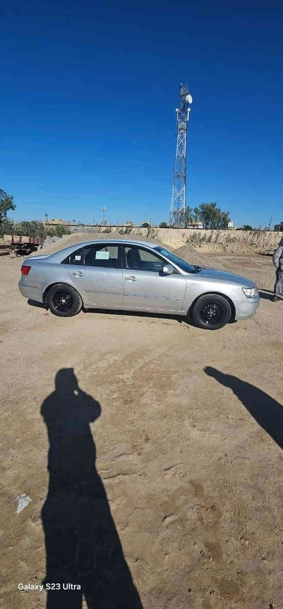 سلام عليكم ورحمه الله وبركاته اخوان سياره سوناتا موديل 9وموضح بالفيديو والصور مكان  السياره سبع البور والاتصال عله رقم ‏‪0782 341 9895‬‏
