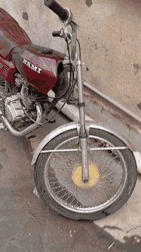 السلام عليكم ماطور للبيع نامي برو موديل 2020 محرك مفتوح لا صرف ولا شيء كل شيء ما بيه اي عيب ما ابيه نظيف جدا السعر 250 رقم *********** اذا شراي اتصل على الرقم
