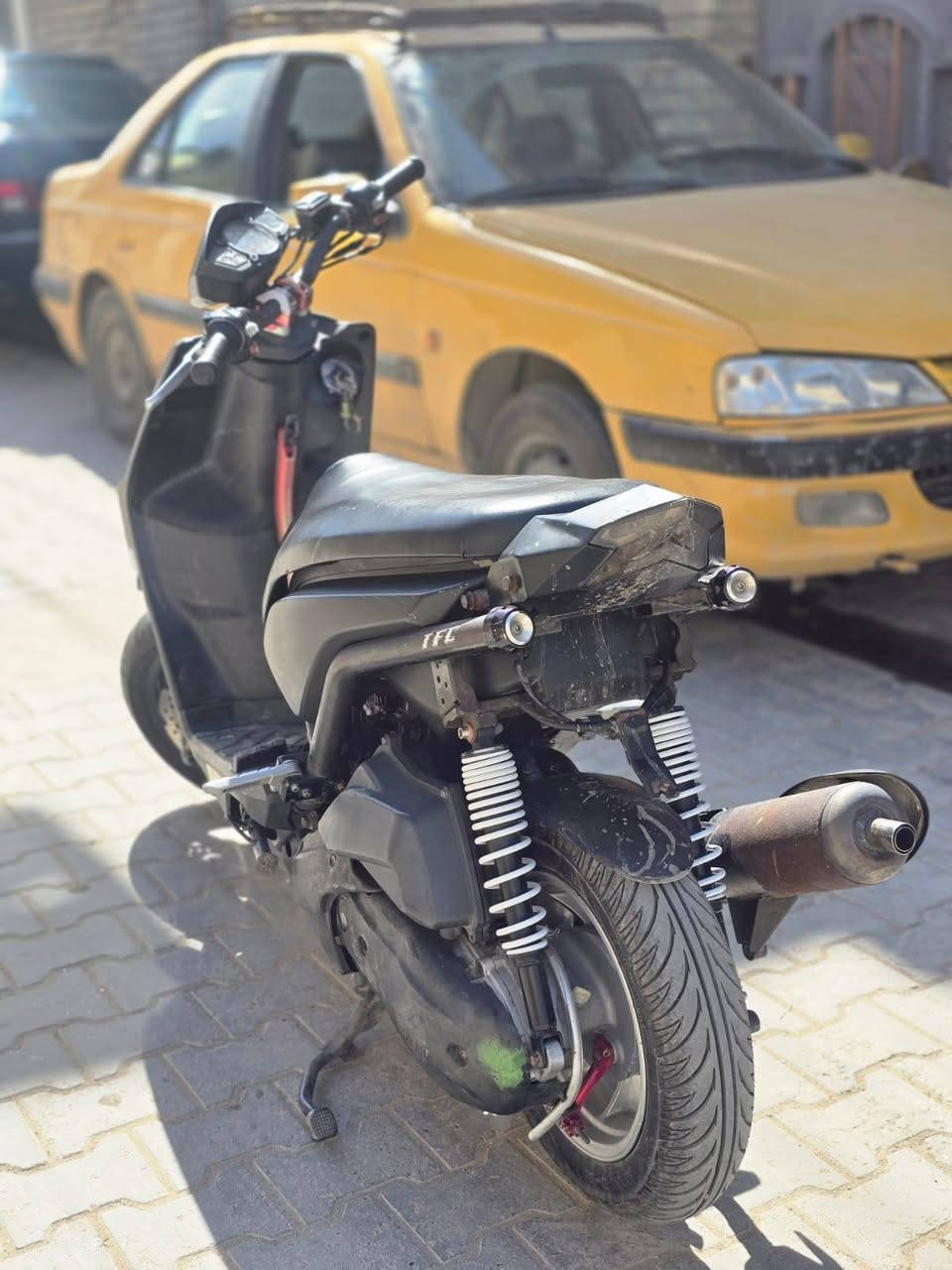 سلام عليكم سكنس جبلي للبيع دراجه بلادي تزويد خارجي نعومه شلعه معدل خير من الله ***********
