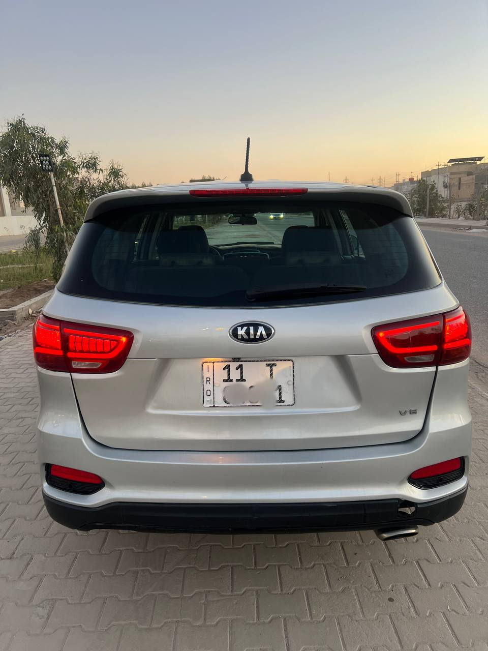 سورنتو امريكي 2019 الشراي يتصل ***********
المواصفات
مكينه 6 سلندر
7 راكب
فور ويل 
قيادة 4 وضعيات 
رادارات بالمري 
فقط تبيدل بنيد 
وبيه صبغ 3 قطع 
ماشيه 66 الف
رقم بغداد الجديد
كير ومكينه كفاله
العنوان النجف 
🟧 السعر 155وبيه مجال
