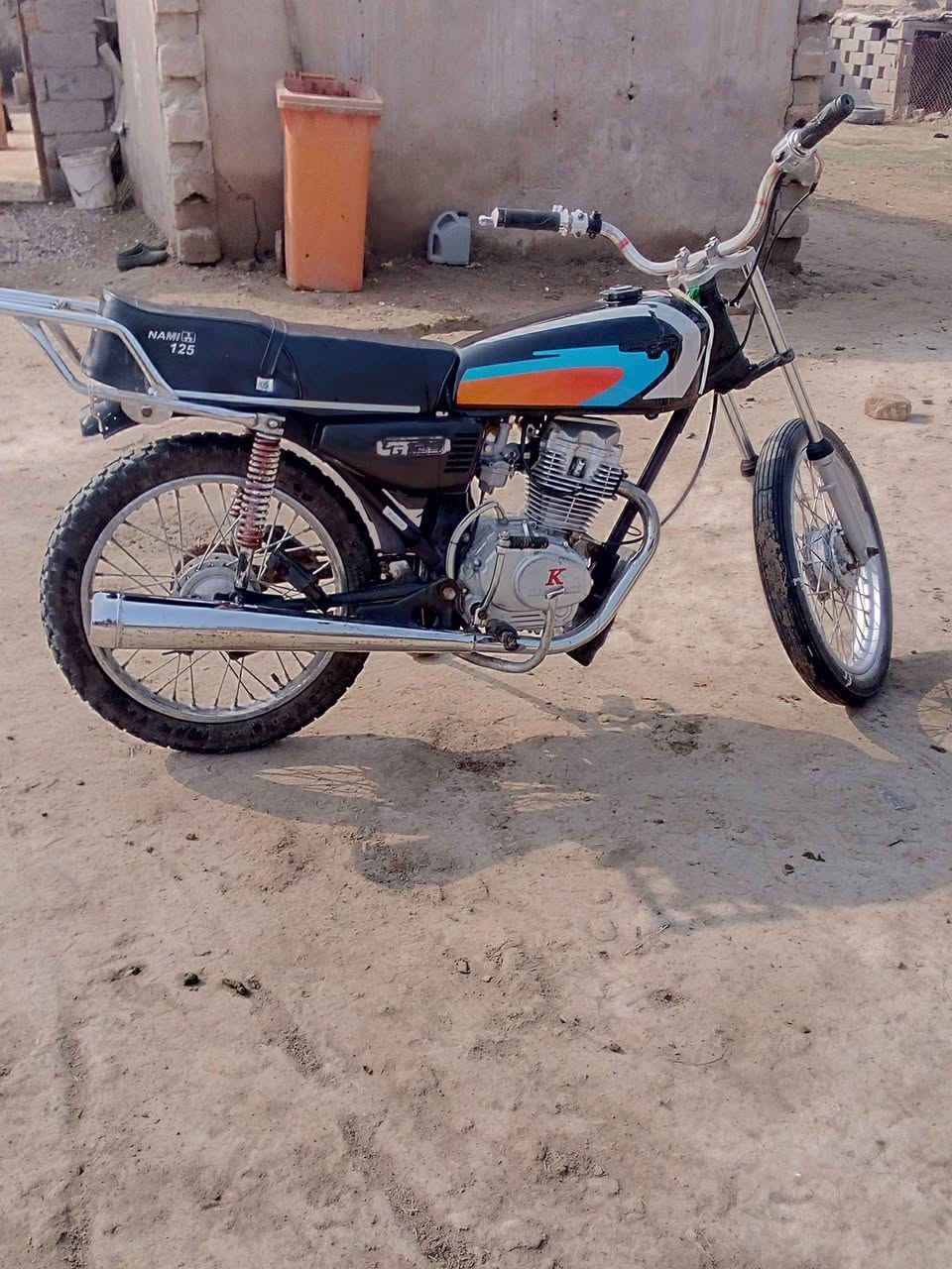 اسلام عليكم
دراجه البيع نضيفه شاصي 19نضيف 
دبلات امامي تانكي صفحيات صالنصا كشن جدد 
سعر خاص مفتوح مكان غراف 
***********
