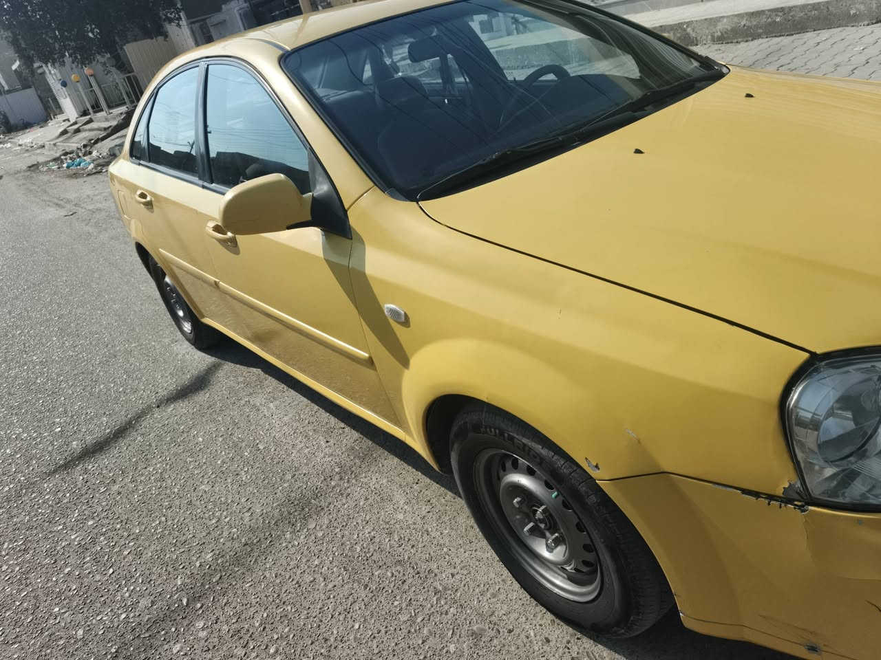 السلام عليكم
اوبترا 2011 شركة عامة مصبوغة عام اثر جراد وهذا كشرها شوفة عينكم بيها هاي الطخطخات ابيع ع هاي الوضعية 
السيارة كير مكينة وتبريد ومنظومة غاز 60 لتر  كلها مكفولة مدوشمة ارضية وكشنات / السيارة بأسمي ابيع تحويل مكان السيارة بغداد الحسينية مال راشدية السيارة عارضها ب 60 وبيها مجال للشراي للتواصل *********** او المراسلة ع خاص
