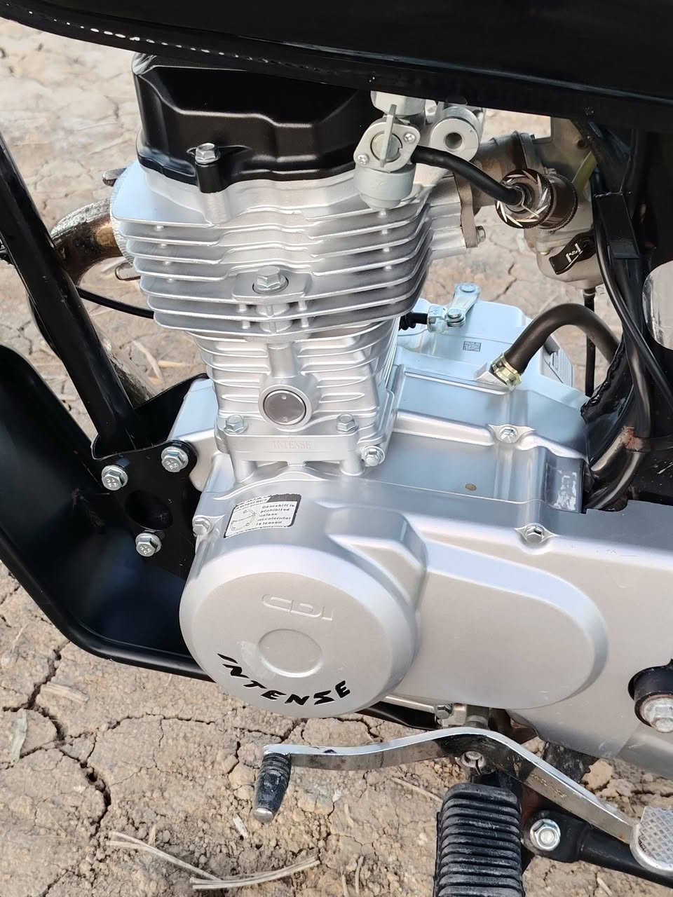 محرك انتنس اصلي للبيع بعدة جديد مستخدم فقط 5اشهر
سعر 250قفل 
رقمي *********** خاص مارد
