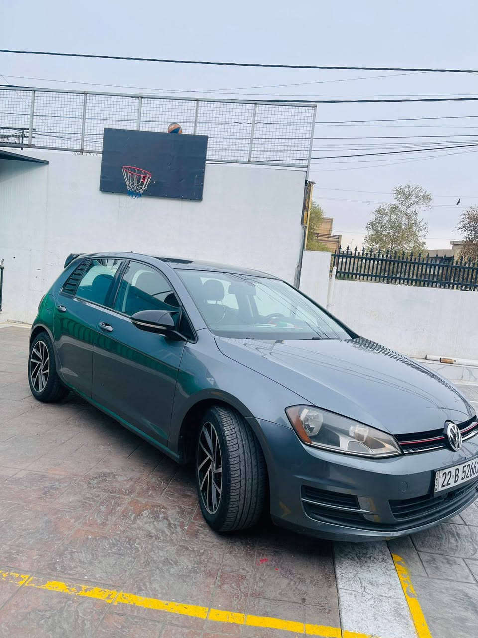 ڤۆلکسواگن گۆلف 2017 مواسەفات TSI
1.8 تۆربۆ
بەسمە
پانۆراما
٣ گێر
کوشین جلد
کوشین هیتەر
رادار هەر چوار لا 
تایە و ویلی ١٧

سعر لە کۆمێنت داوابکە ڕاستەخۆ بۆت دیت 📩 

غرامەی ٣٠،٠٠ ی لەسەرە
پشت و پێشی کەپسە
دوو پارچەی هەیە
گێرو مەکینە بە شەرت نەکراوەتەوە,
هەولێر 

ژمارەی خاوەنی 
***********
