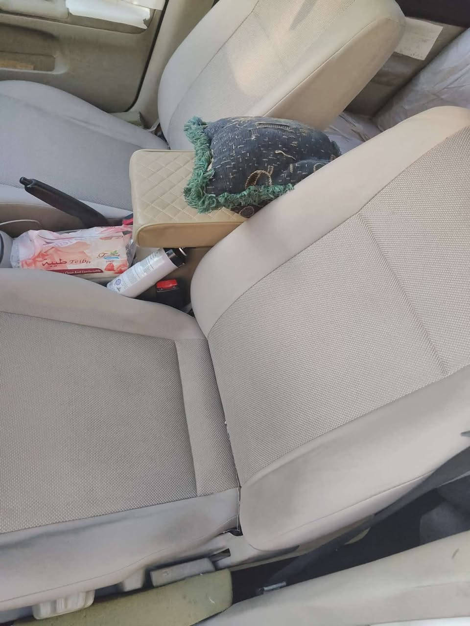 السلام عليكم ورحمة الله وبركاته
لانسر 2010 محرك 1500 كير اوتوماتيك ولف
استلام شركه مكفوله كفالة عامة سنوية لغاية 2028
ماشية 97 الف كم مكانها ديوانيه
السعر 95$
 مكلف بالنشر فقط
مالك السياره ***********
