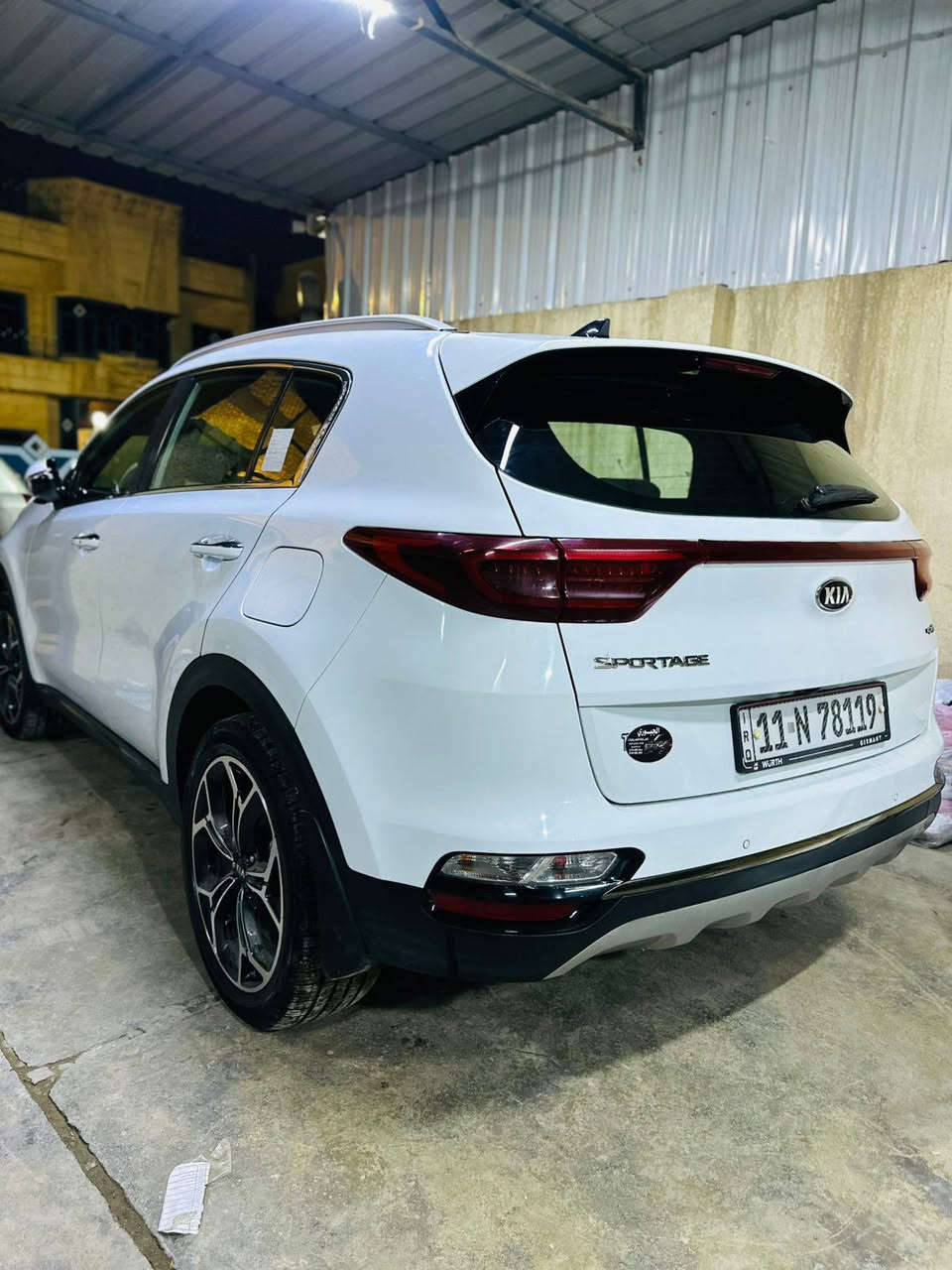 سلام عليكم. سياره سبورتج جي تي لاين
موديل 2021   خليجي مكفوله كفاله عامه عدا بارد. شبر بالجاملاغ الخلفي.  العنوان. بغداد
***********
