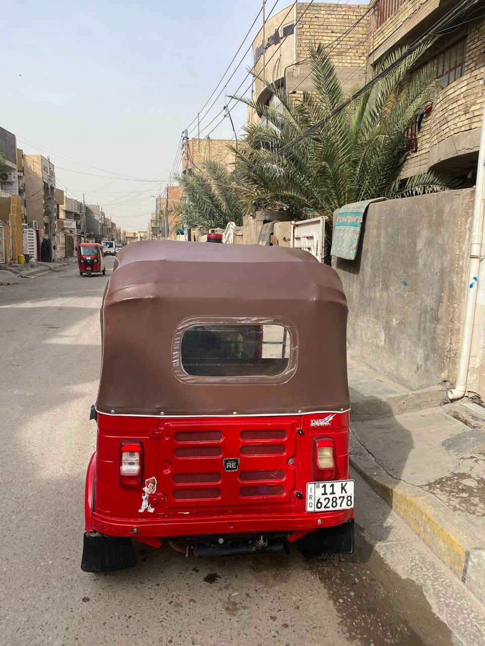 سلام عليكم تكتك ٢٠١٨شهر ١٢ رقم وسنويه تحويل ثاني يوم تكتك معمره تعمير عام كلشي شغال كهربايات 
أي نقص ما بيهة تكتك كبل لشارع سعر ٥ونص وبيهة مجال حك جاي مكاني بغداد شعب *********** Colombo, Sri Lanka
