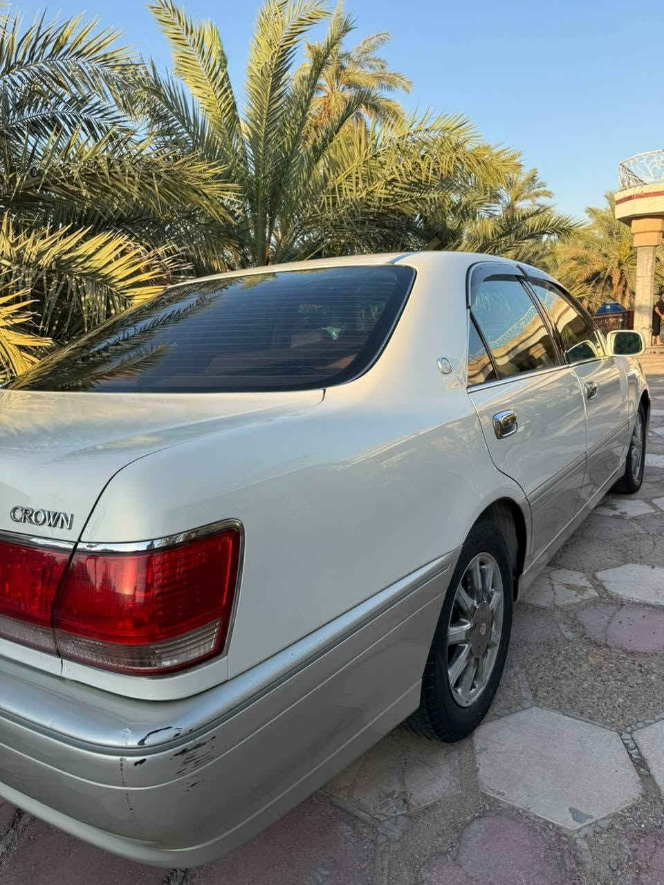 آلُـۜسـۨۚ(✋)ــِۖلُأمٌ ؏ـليۜـ(💜)ـكـۜم 
للبيع جنون ملكه 
موديل 2002 
رقم بصره أنكليزي تحويل ثاني يوم
مشط اباجي توه شاده جديد
السعر 140 $ وبيه مجال   
3 دكم  كرستال اصل
ستيرن كهربائي 
شاصي 175 دي فور الجبير 
كشنات كهربائيه امامي خلفي
شاشه 
برده كهربائيه    
ويل 16 نجمه نفطي 
جنجر + اواكس بلوتوث 
سياره كلش جديده وحلوه جاهزه من كلشي مابيه نقص
حداده جديده
تخم تاير 
مكفوله من الضربه والصبغ والتبديل والكص
مكان السياره البصره _ ابي الخصيب
السعر 140 $ وبيه مجال 

*********** للأستفسار أتصل وتدلل
