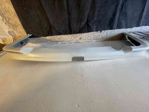 دعامية امامية كاملة ام لحية + لحية دعامية خلفية لاند كروز موديل 2015 نظافة ‎%‎90 تنشد من موديل2008 الى 2015 
ابيعهم كاملات بدون كسر ولا فطر سعرهم 250 مكانهم بصرة 
***********
