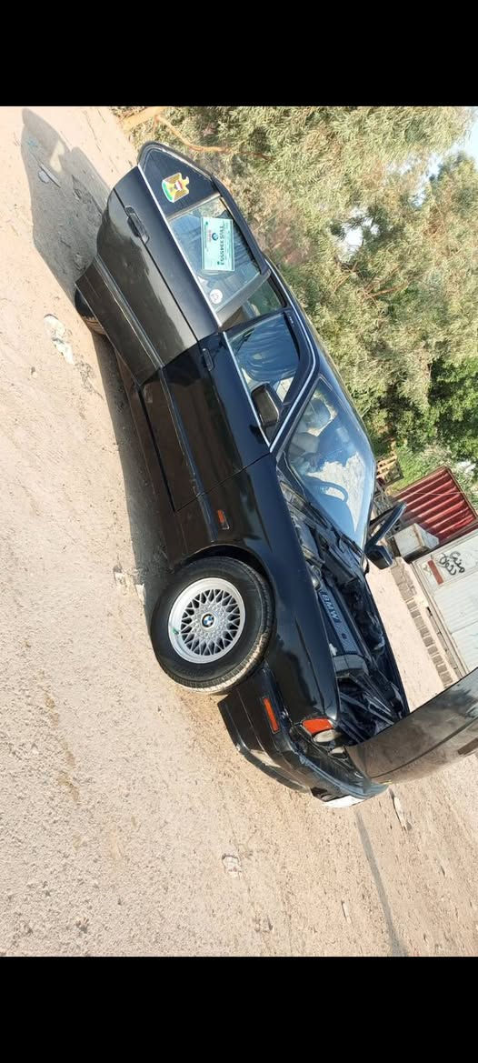 مستعجل عل بيع السعر بلاش 38بي مجال بسيط المكان ديالى بعقوبة الرقم ***********
