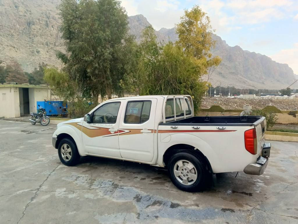 ناڤارا بۆفرۆشتن  مۆدیل ۲۰۰٨
گێڕ ئۆتۆماتیک  گێڕو مەکینە بەشەرت هەموو بەشە کارەبایەکانی ئیش دەکات  گەرمیو  تەبریدی مەزبوتە   
نرخ  ٥٥ ومعامەلە  
ژم   *********** رانية, السليمانية
